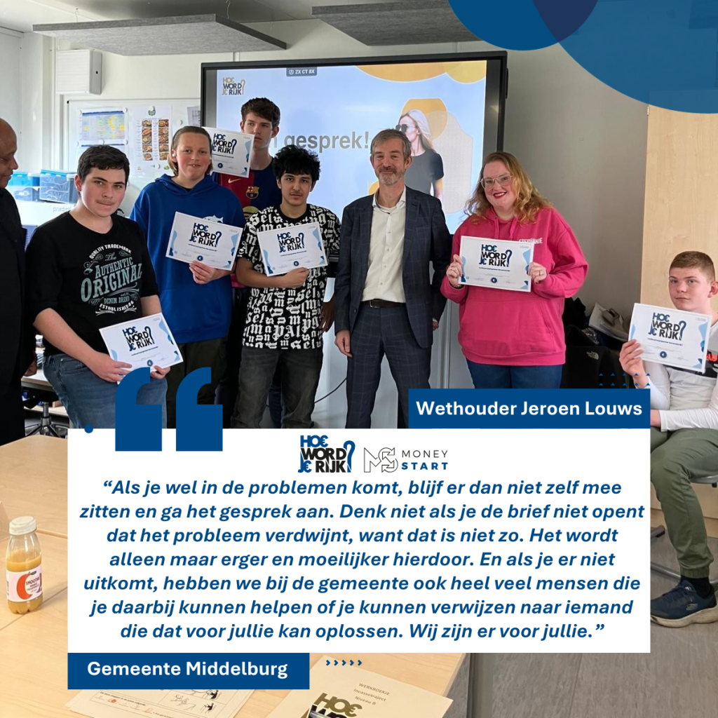 Wethouder Louws bezoekt 'Hoe word je rijk?' les